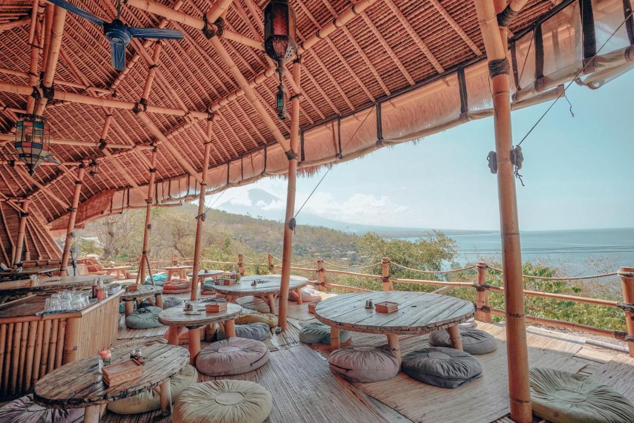 Hotel Blue Earth Village *