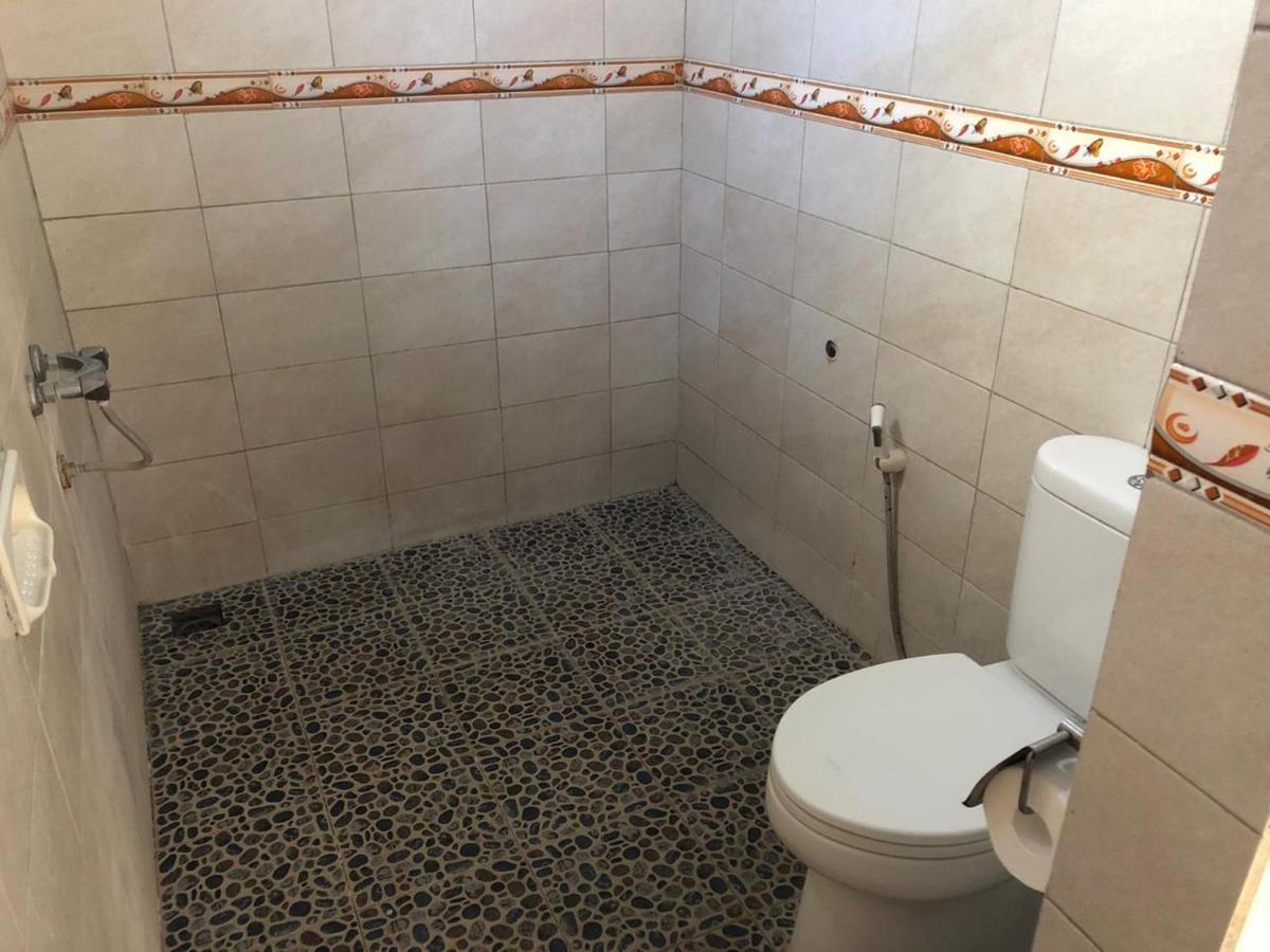 Hotel Kerti And Restaurant