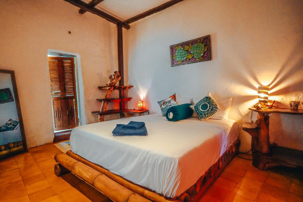 Hotel Blue Earth Village