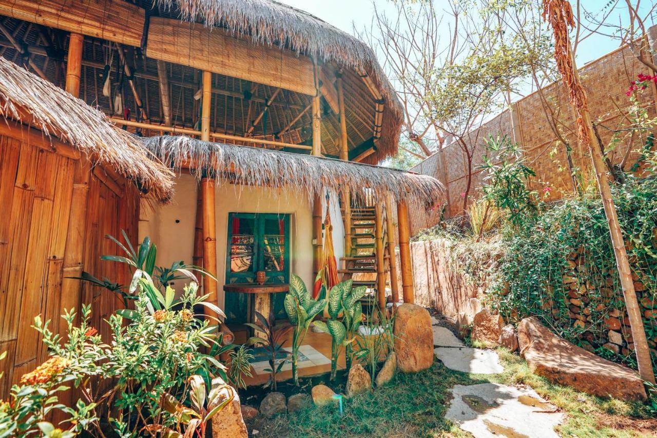 Blue Earth Village Hotel Amed (Bali)