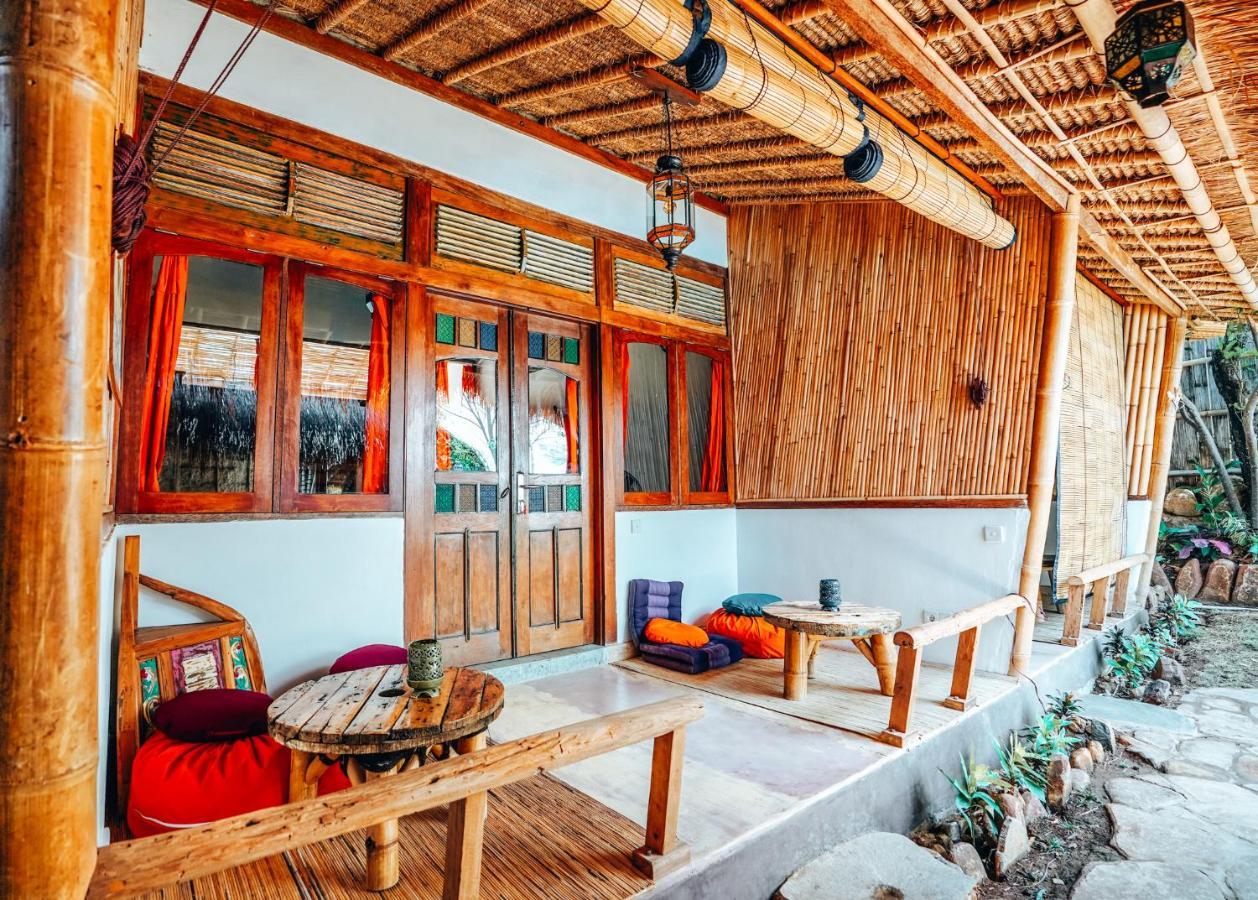 Blue Earth Village Hotel Amed (Bali)
