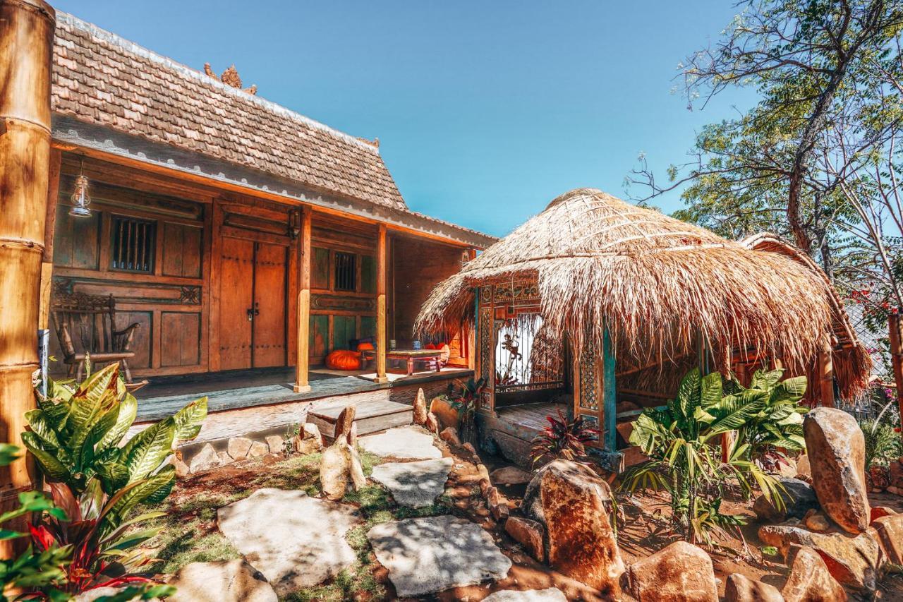 Hotel Blue Earth Village