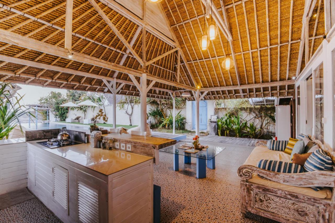 Villa Waru