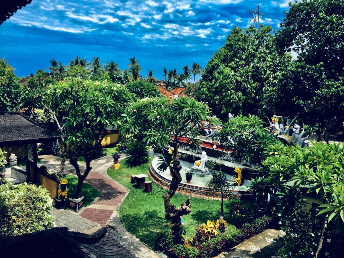 Hotel Bali Taman & Lovina 4*