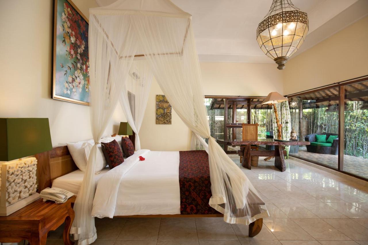 Hotel Field And Restaurant Ubud (Bali)