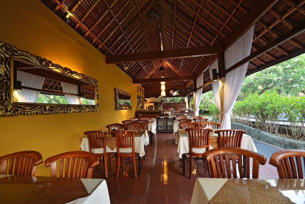 Puri Dewa Bharata & 3* Legian (Bali)