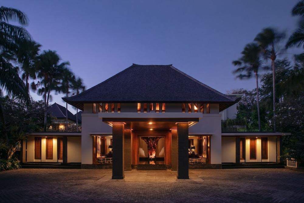 Awarta Nusa Dua Luxury & Bali 5*