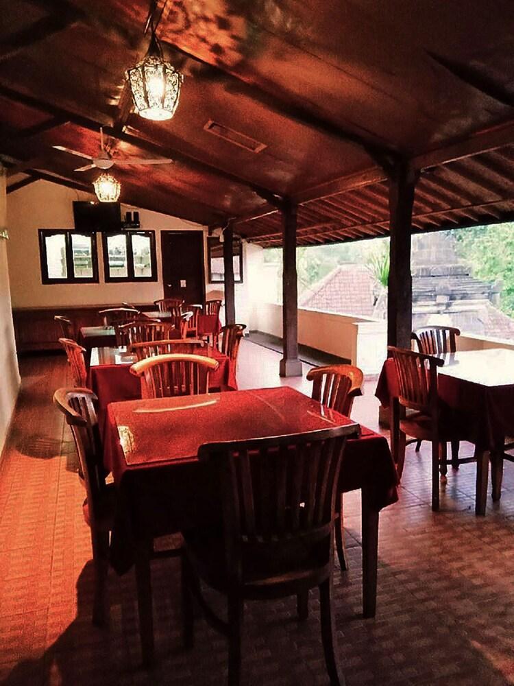 Guest house Pande Permai 3*