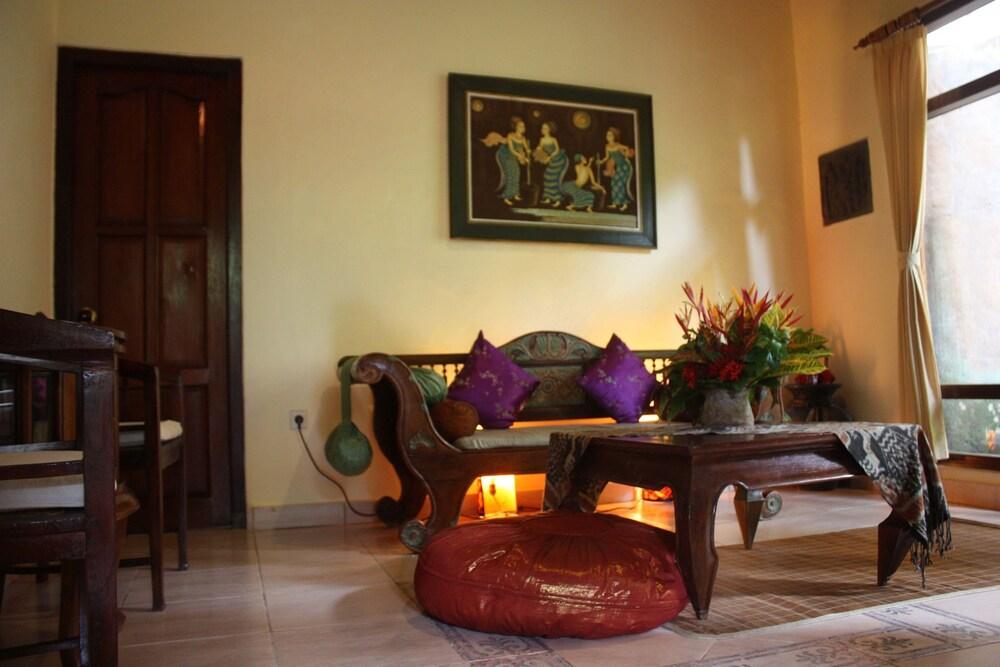 Rambutan Boutique 4*