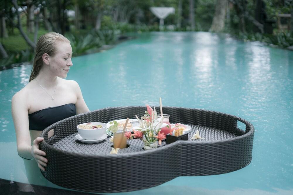 Kajane Yangloni At Bali 4*