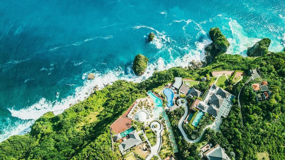 The Edge Bali Villa *