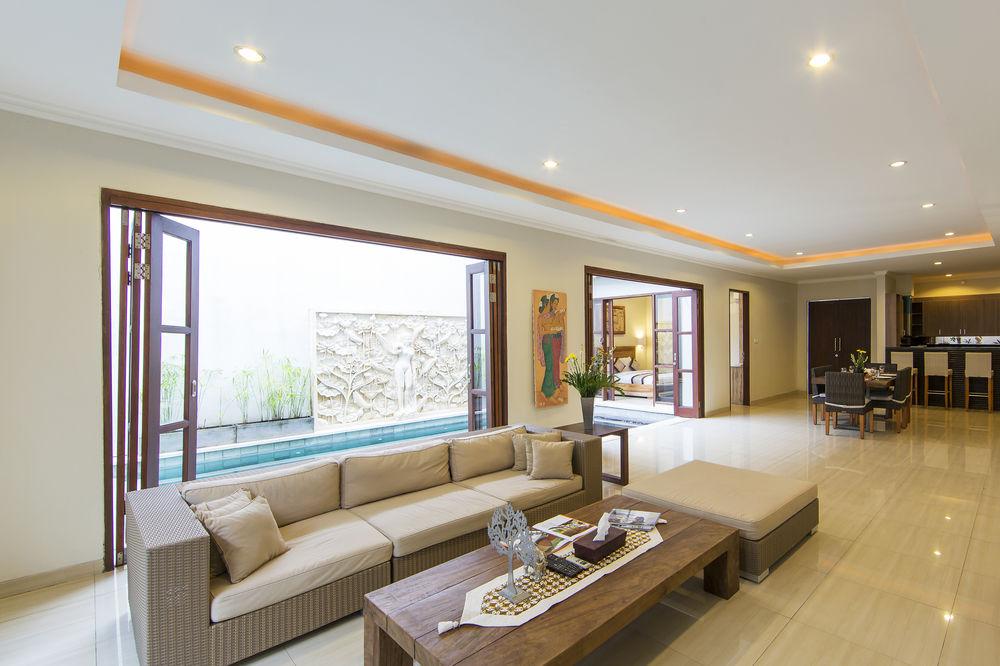 White Lotus Seminyak (Bali)