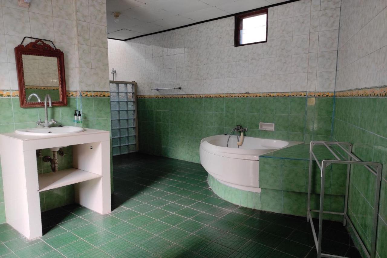 Hotel Puri Royan 2*