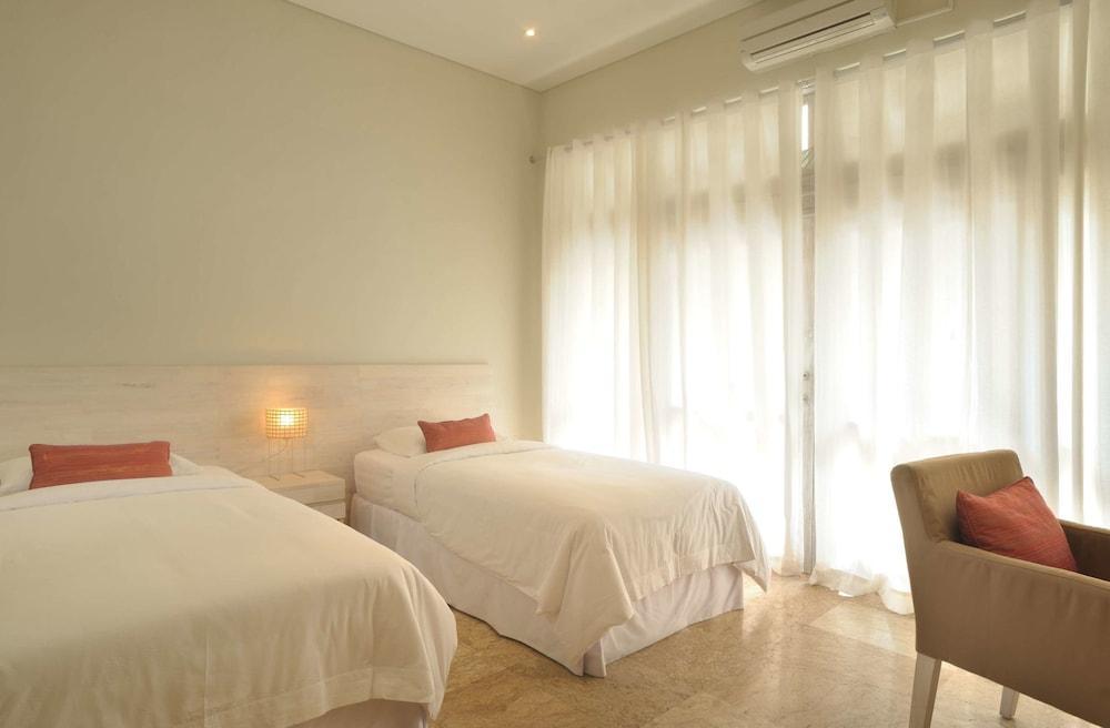 Kresna By The Sea By Kresna Hospitality Hotel
