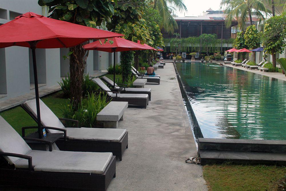 Oyo Flagship 760 Oasis Kuta Hotel 2*