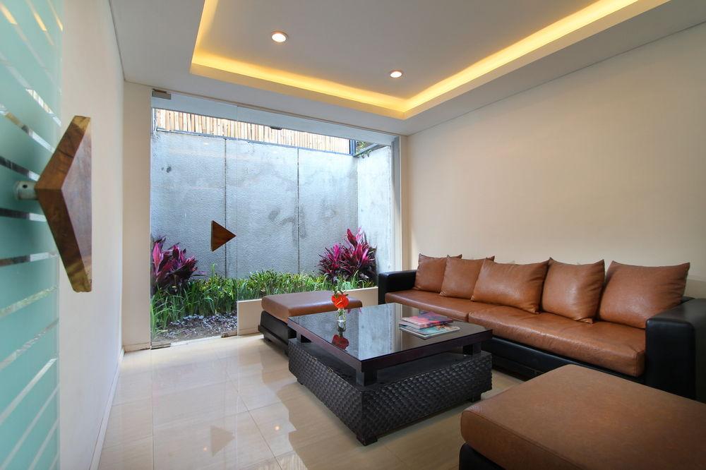 Oyo 2854 Cozy Hotel Seminyak (Bali)