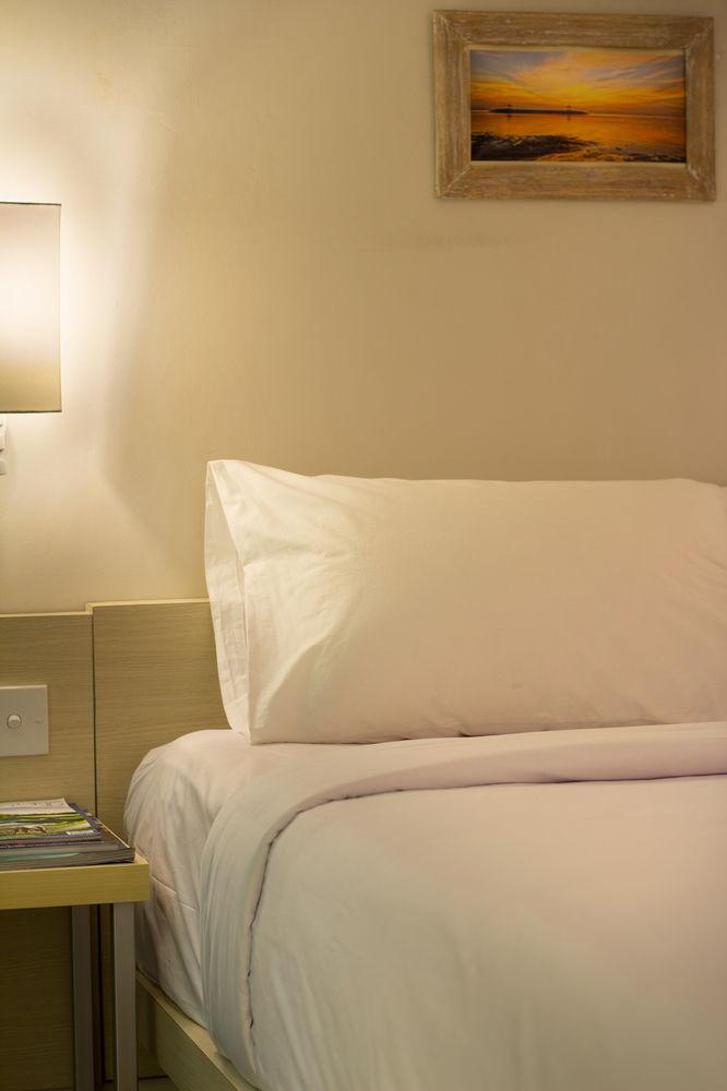 Oyo 2854 Cozy Hotel