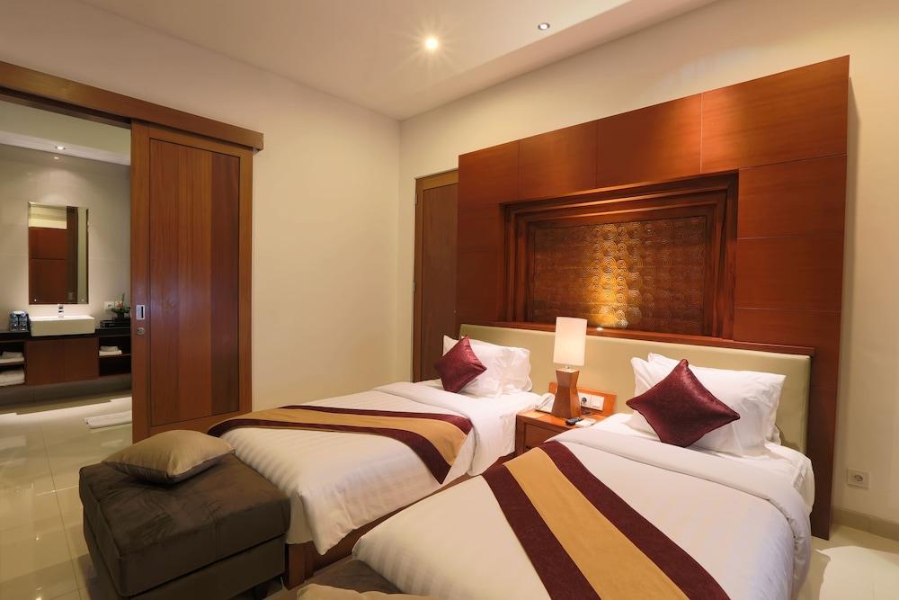 Bale Gede Luxury Villa