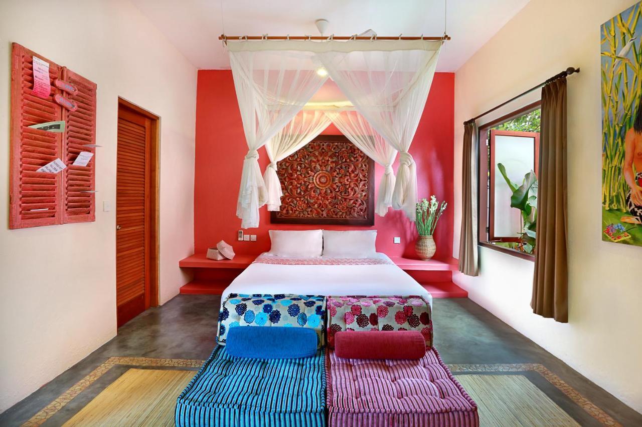 Hotel Pinkcoco - Constant Surprises & For Cool Adults Only Uluwatu (Bali)