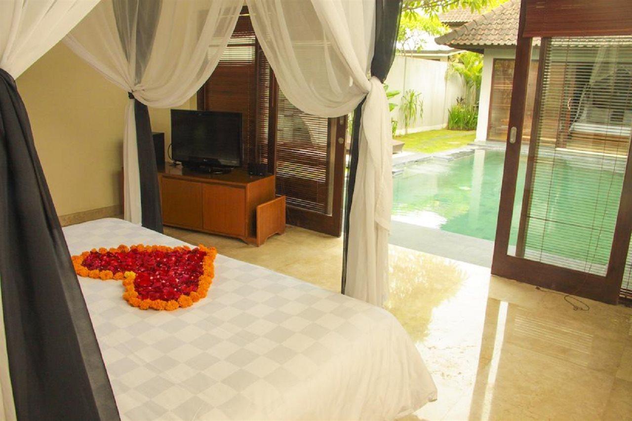 Kunti * Seminyak (Bali)