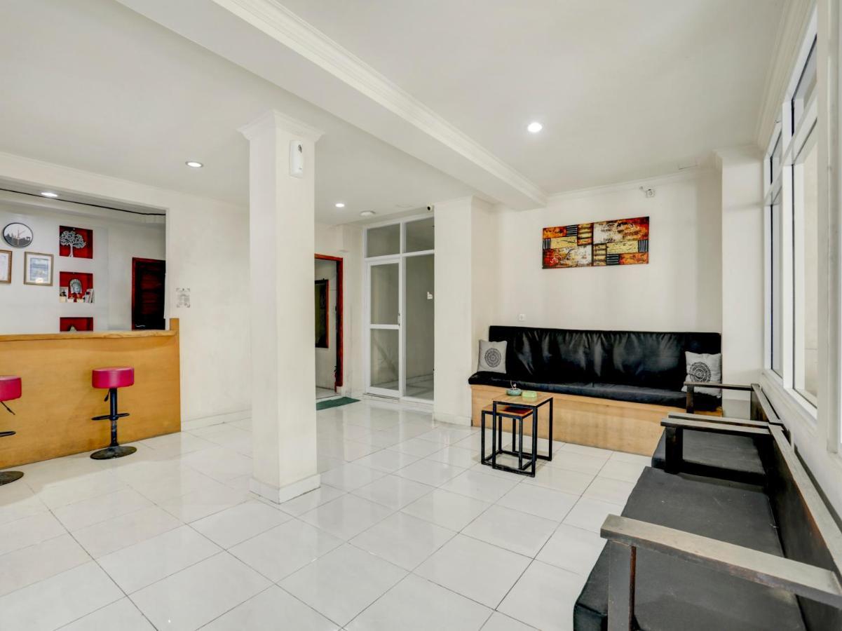 Oyo 3950 The Ratna Hotel Kuta (Bali)