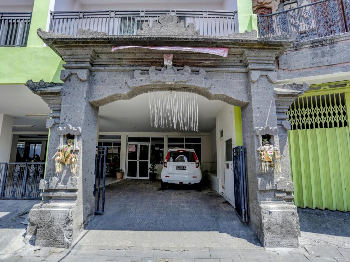 Hotel Oyo 3950 The Ratna 2*