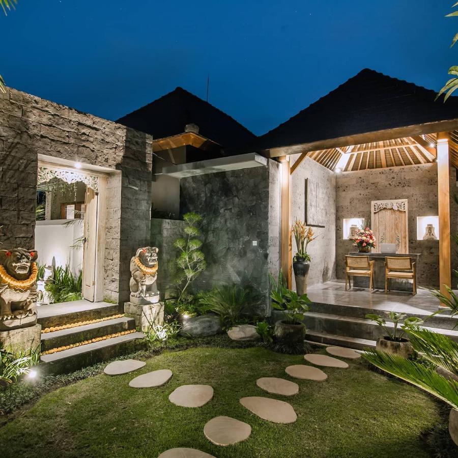 Season * Ubud (Bali)