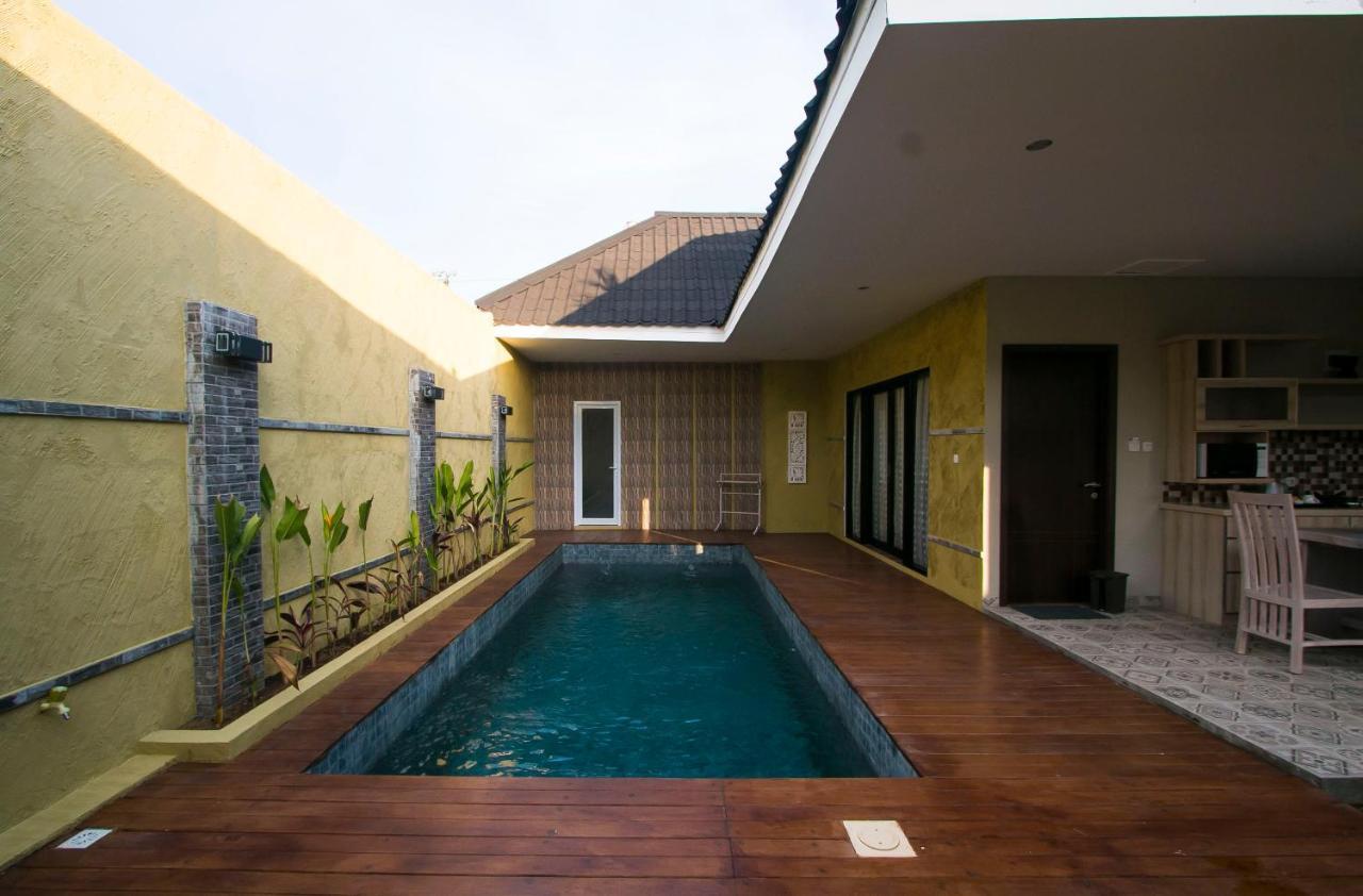 Flamingo Dewata Pool Uluwatu (Bali)