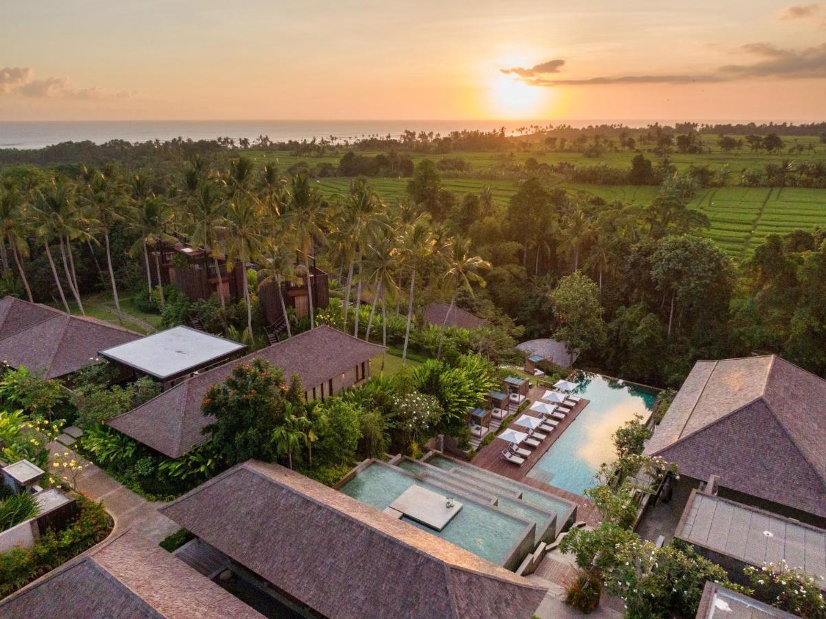 Nirjhara Resort Tanah Lot (Bali)