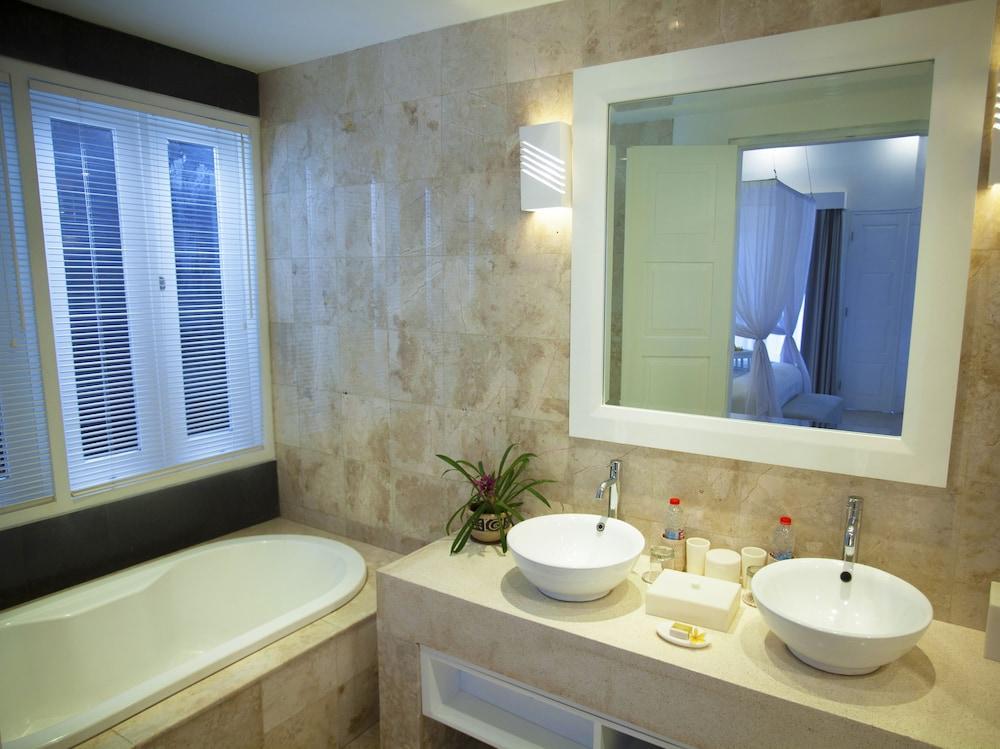 Lakshmi Hotel Seminyak (Bali)