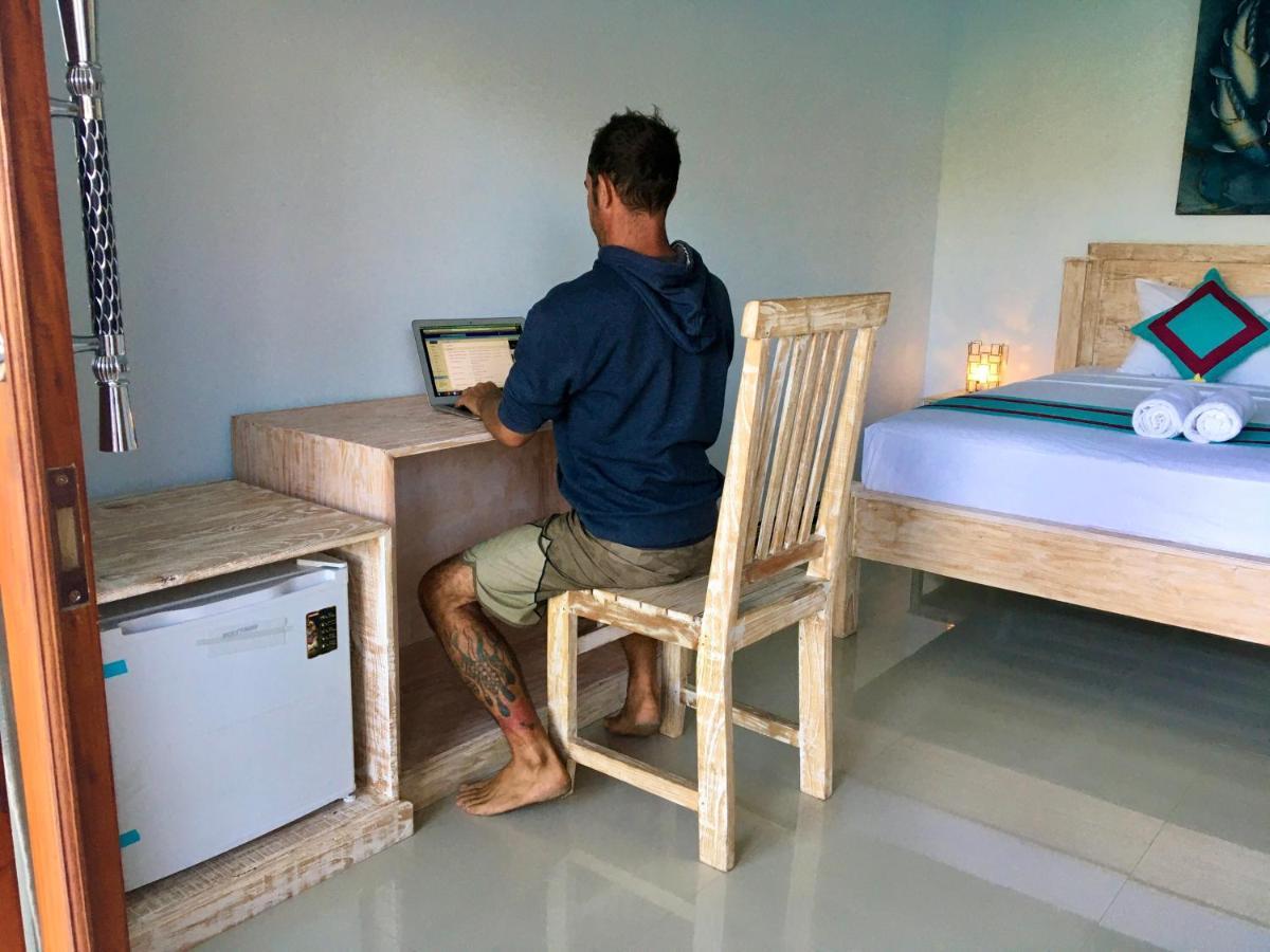 Agung Penginapan