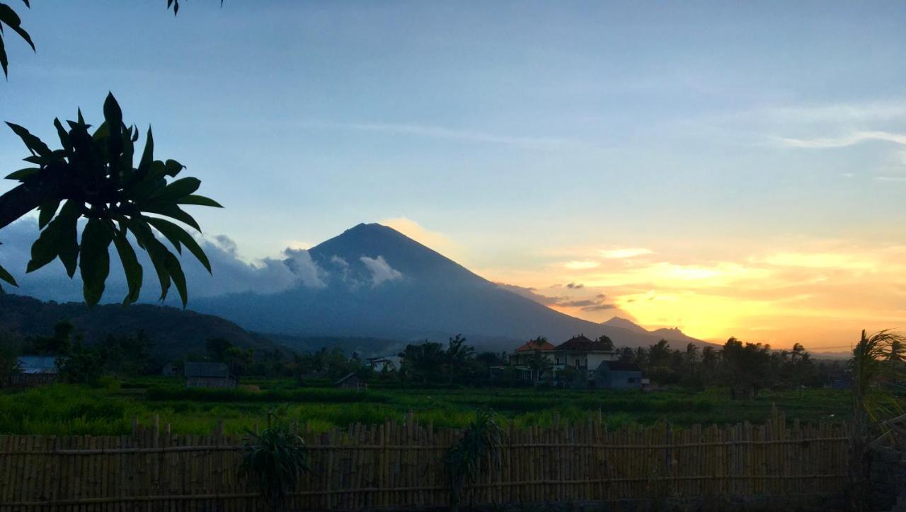 Agung *