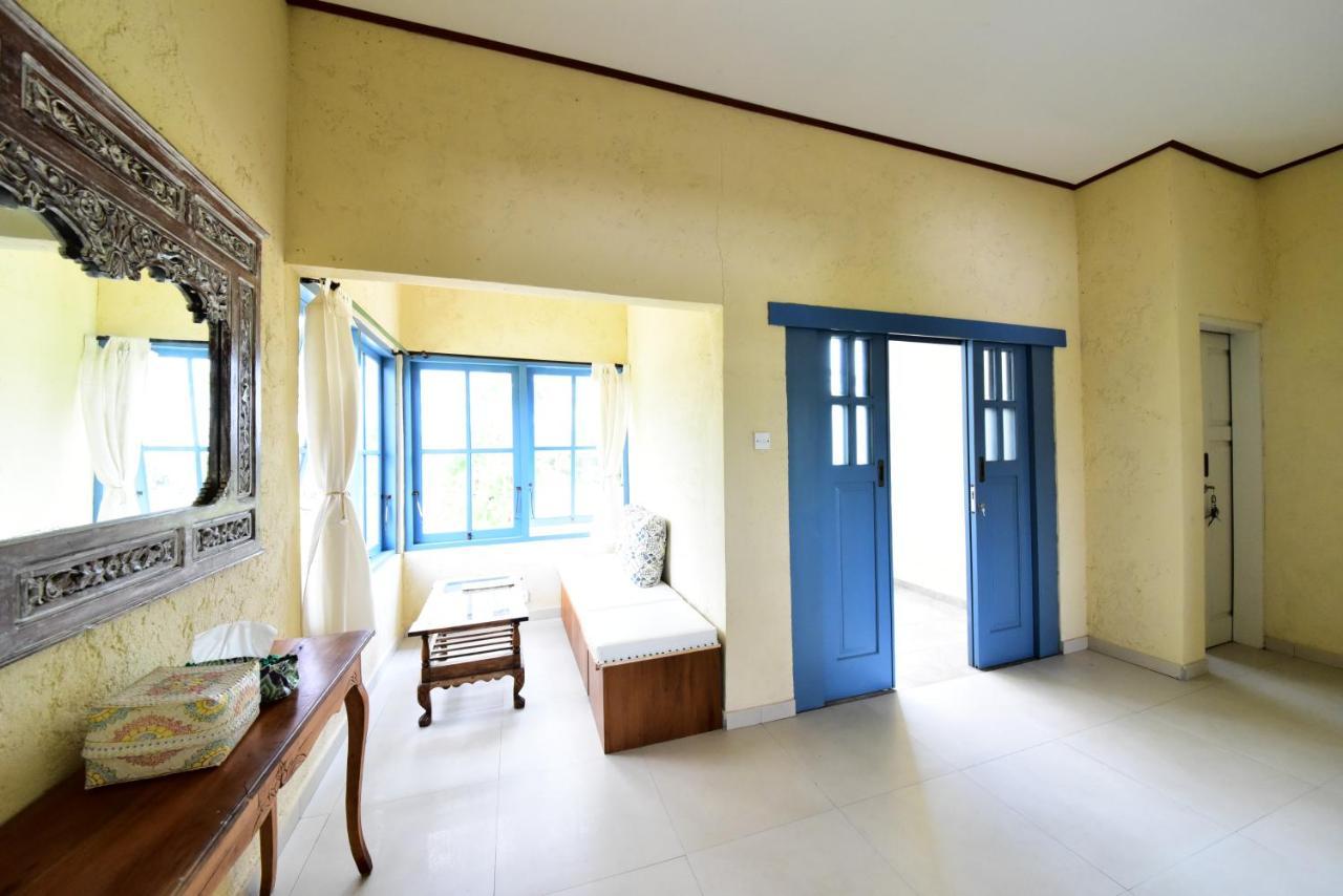 Amrita Sidemen Inn *