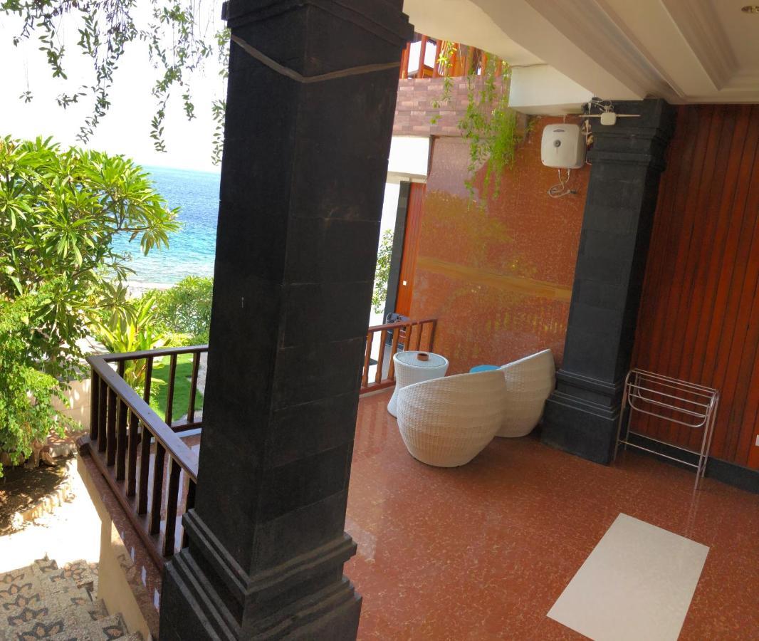 Ogix Cliff Paradise Hotel Semaya