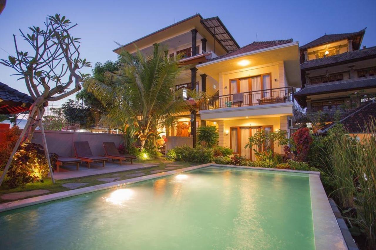 Puji And 3* Ubud (Bali)