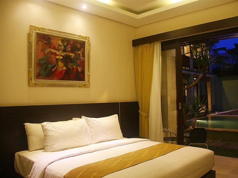 Hotel Abisha 3*