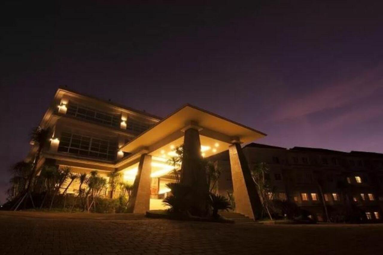 Lorin New Kuta Hotel Pecatu (Bali)