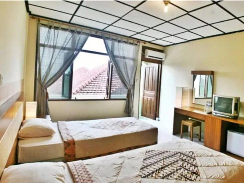 Puri Royan Hotel 2*