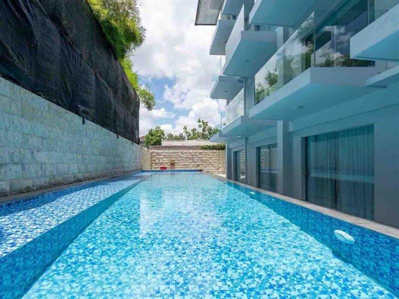 Hotel The Capital And Seminyak (Bali)