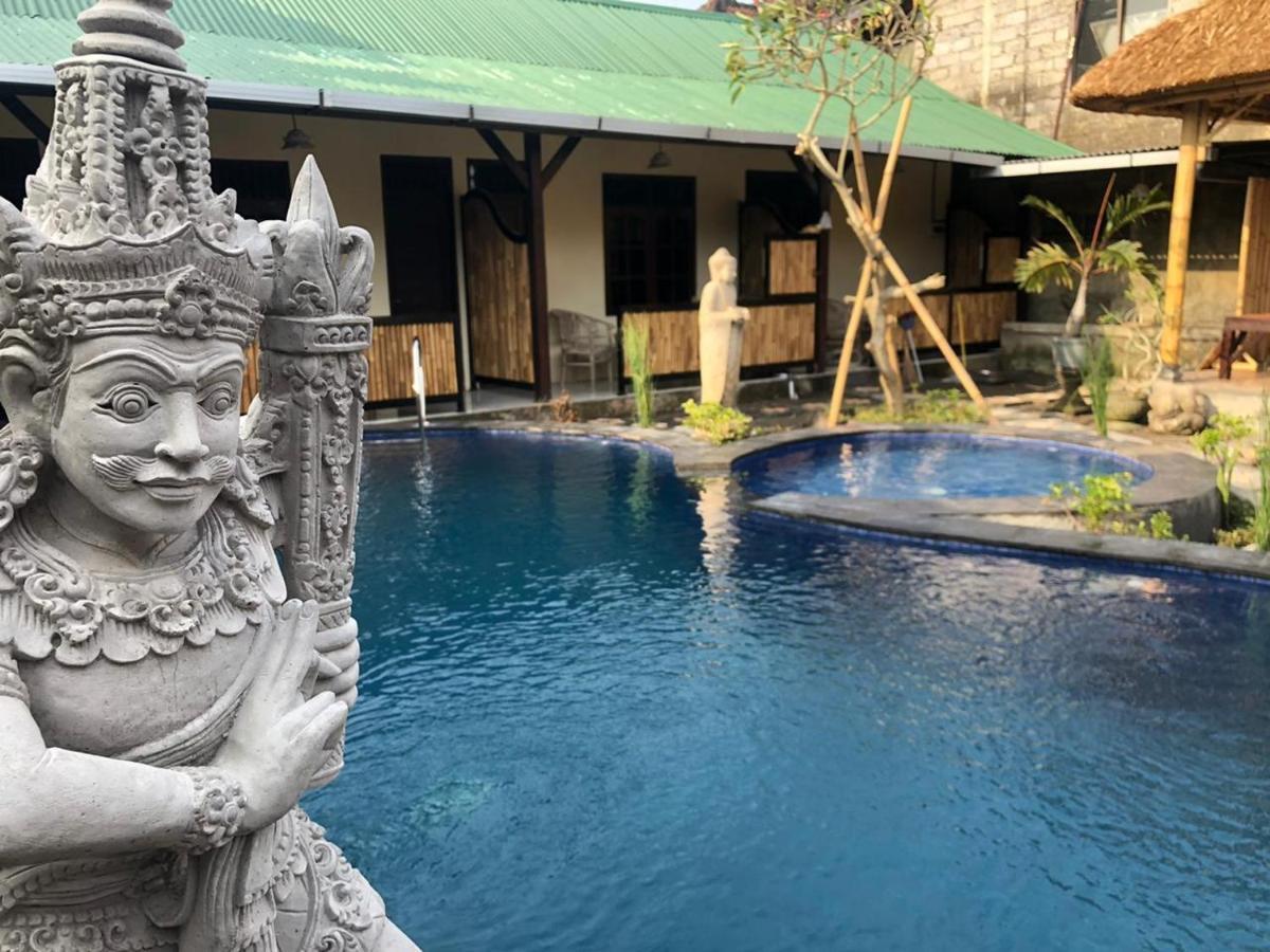 Puri Alit Guest house