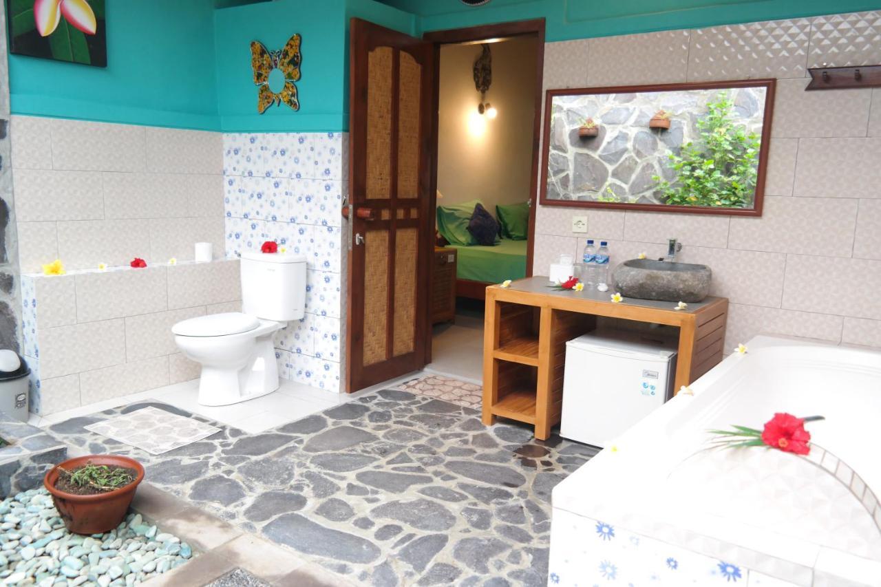 1000 Dream 3* Lovina (Bali)