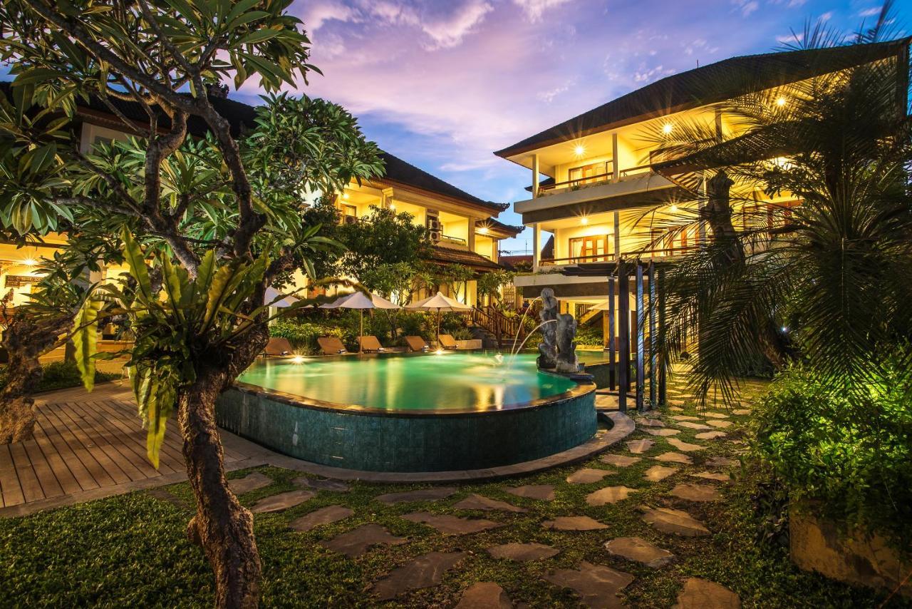Resort Sri Phala & 4*