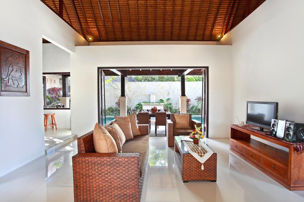 Apartment Biru *
