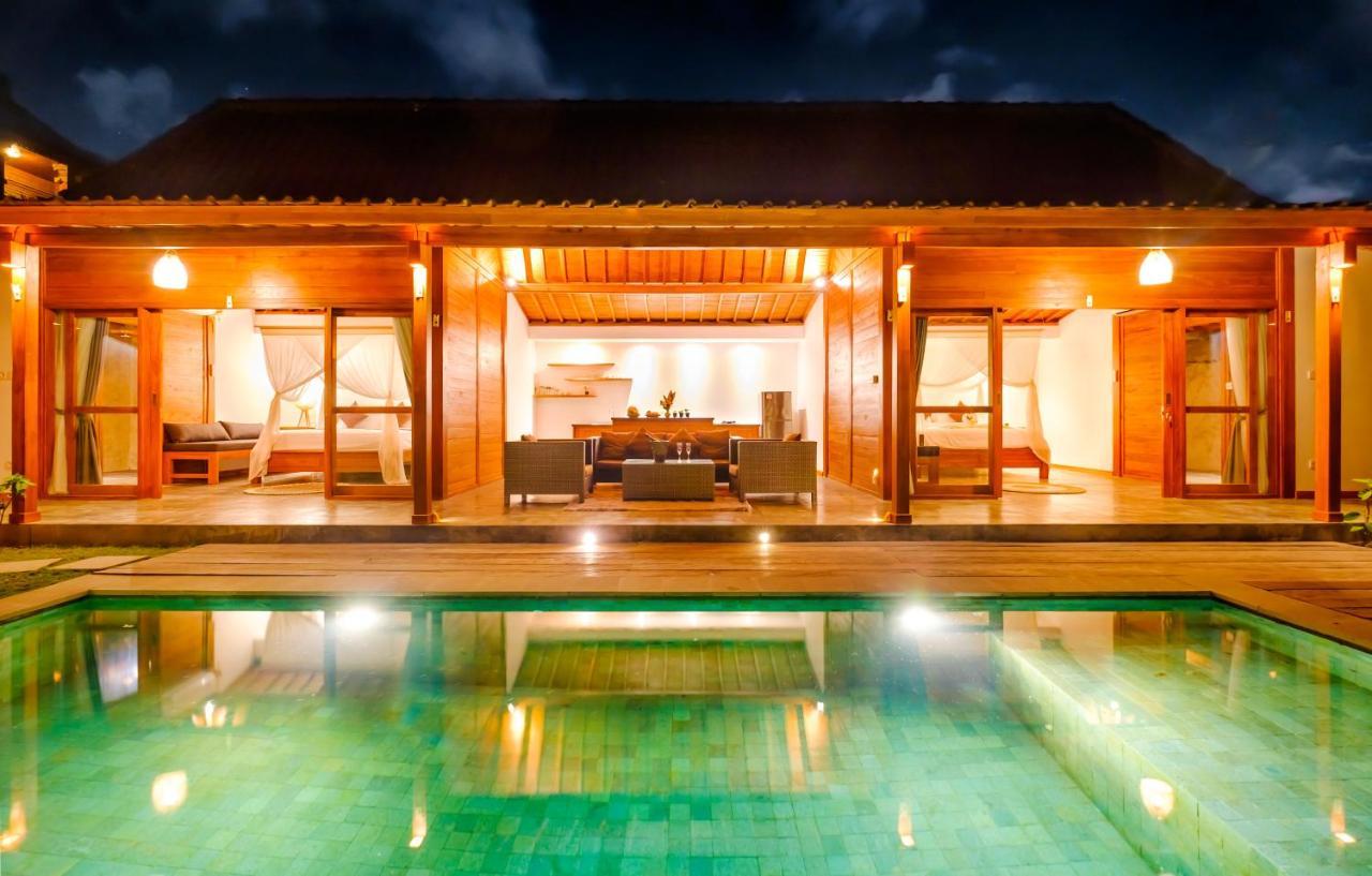 Wooden Paradise Tempat Tidur & Sarapan