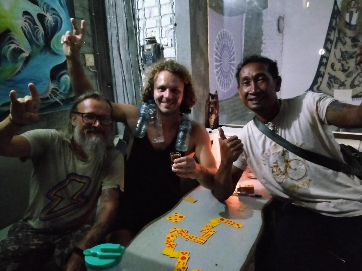 Apollo * Lovina (Bali)