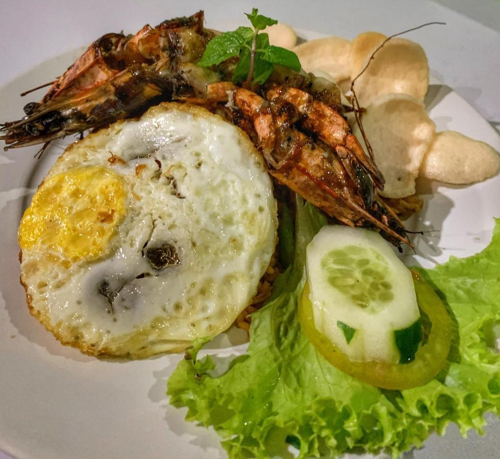 Nyoman And Grill Guest house Nusa Lembongan (Bali)