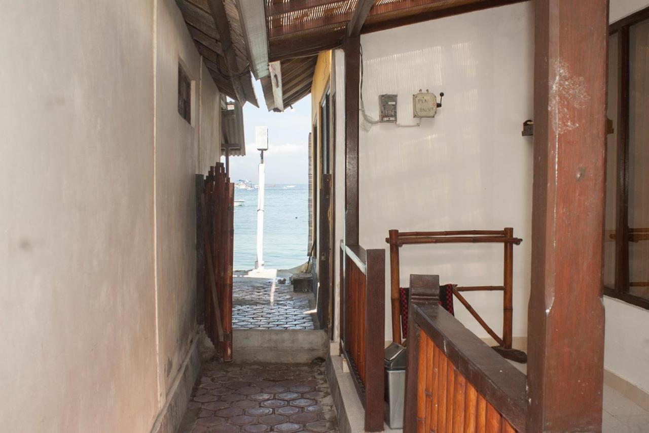 Pantai Island Guest house