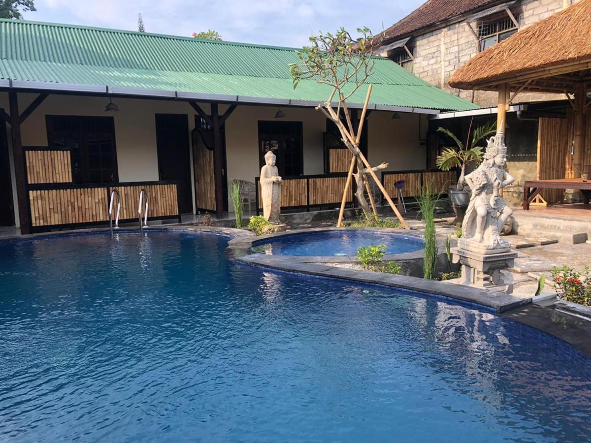 Puri Alit Guest house