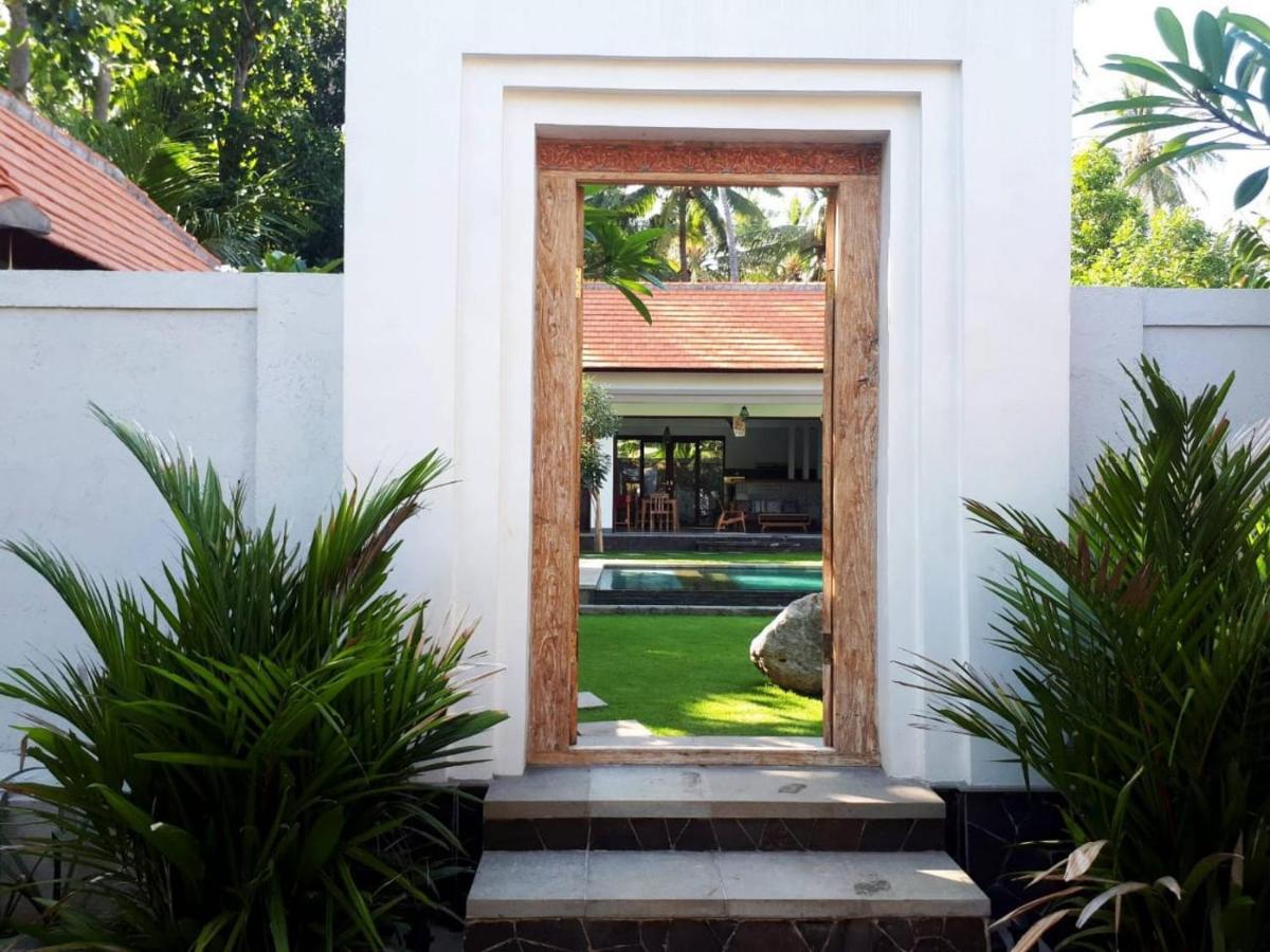 Madja * Singaraja (Bali)