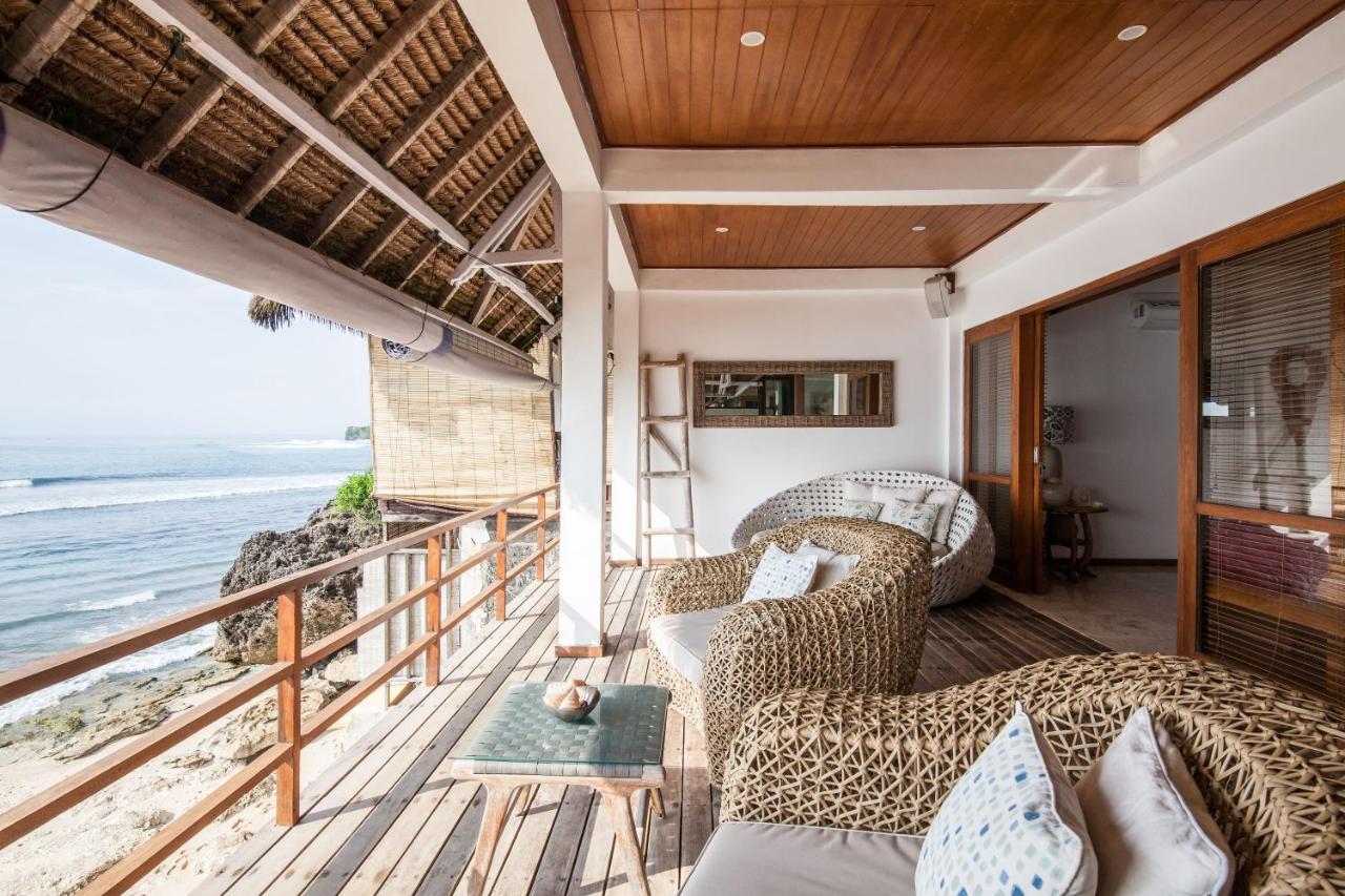 Gmb Beach House *